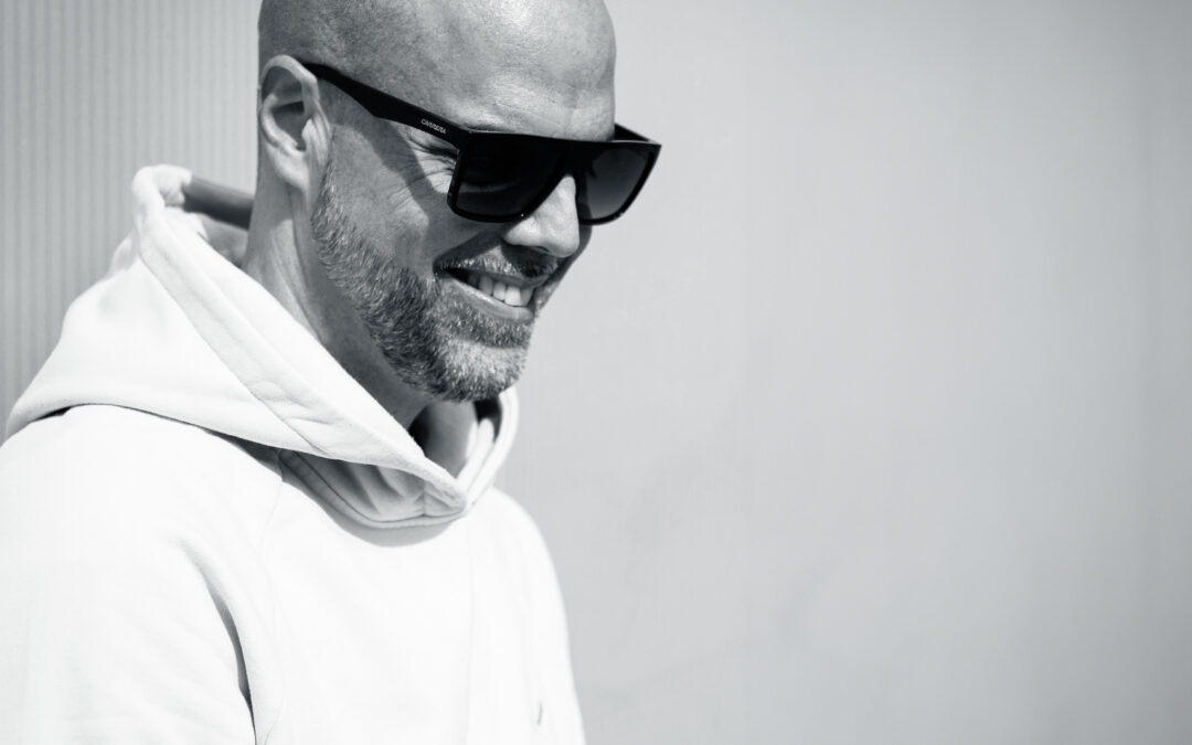 DJ R.