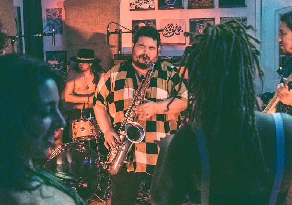 Jose Pineiro Trio