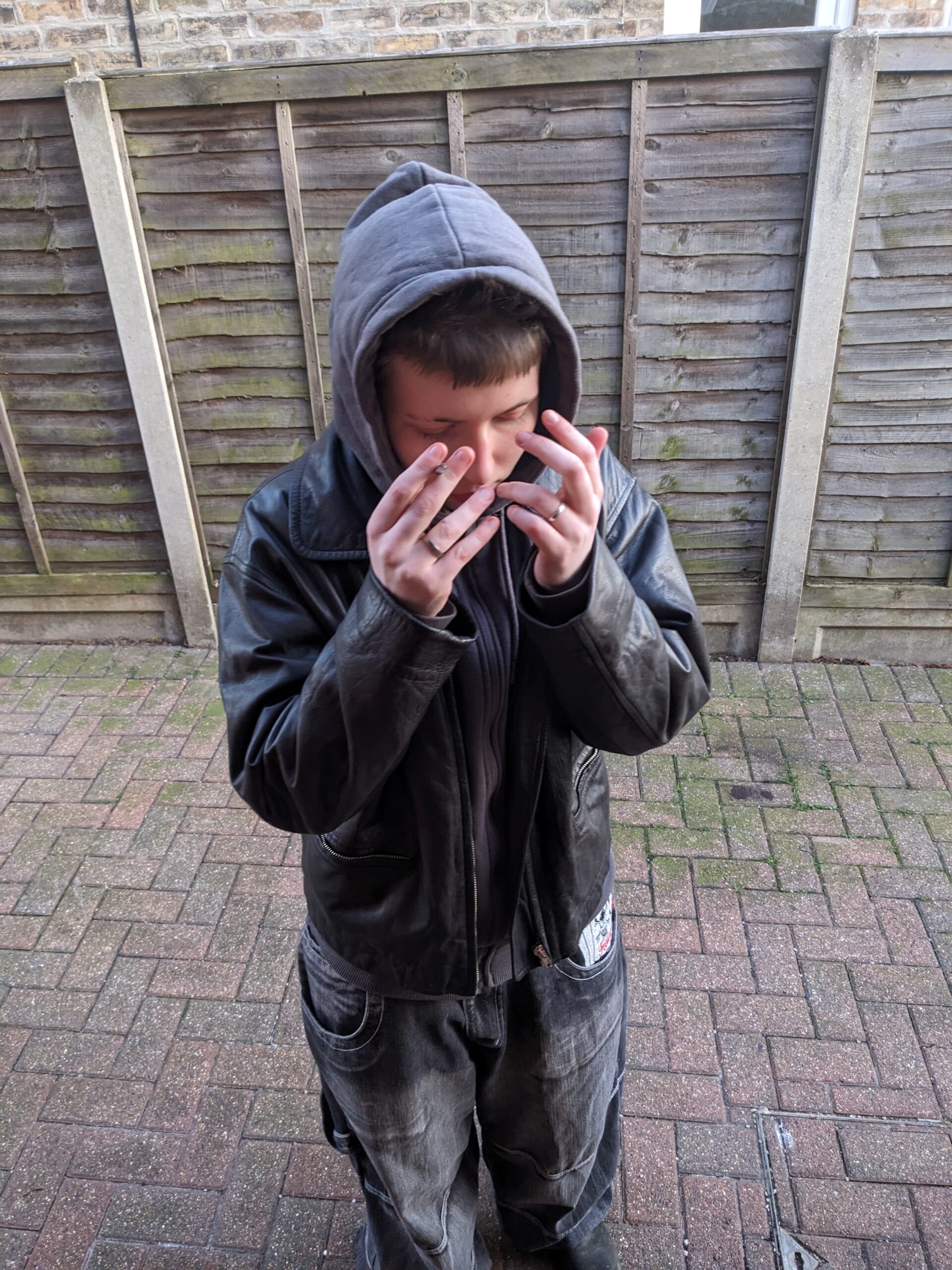 PXL_20250406_182710264